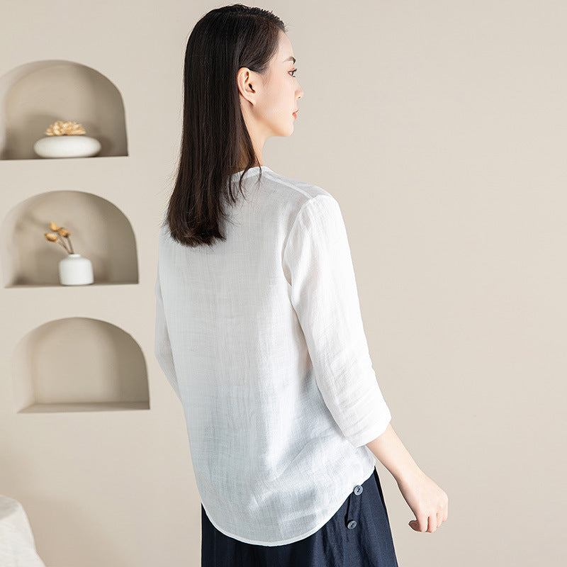 Dame afslappet linnedbluse med knapliste og praktisk brystlomme Stilla