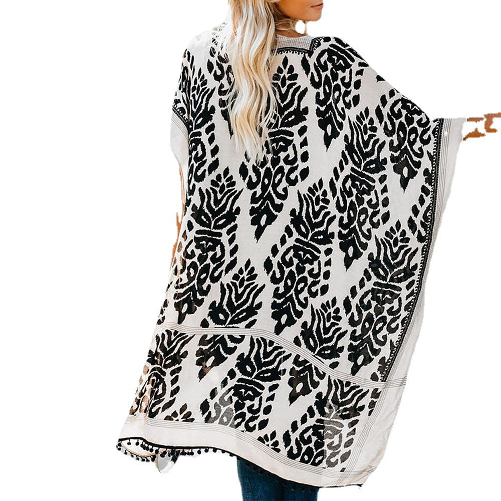 Dame afslappet sommer-kimono med frynser og elegant mønster Stilla