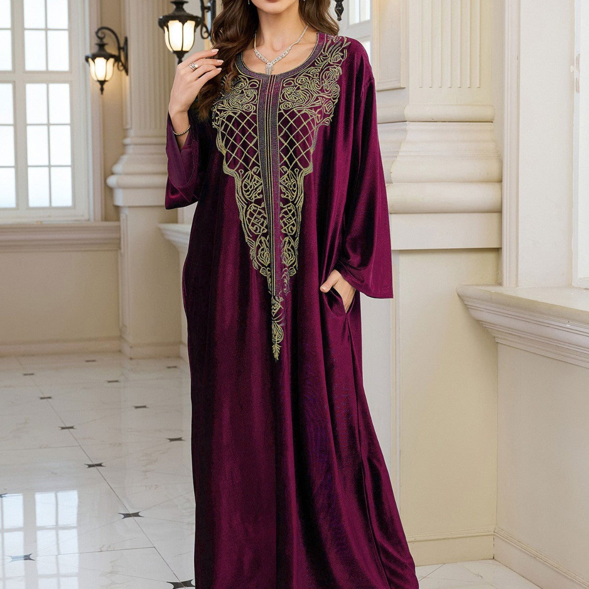 Dame elegant Kaftan med kunstnerisk broderi og bred pasform Stilla