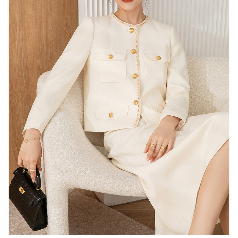 Dame elegant blazerjakke med struktureret stof og gyldne knapper Stilla