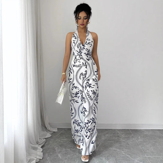 Dame jumpsuit med blomsterprint og smart V-hals Stilla
