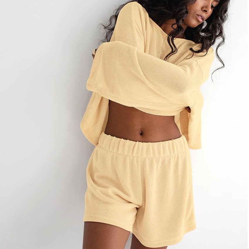 Dame afslappende lounge-sæt med oversized top og shorts Stilla