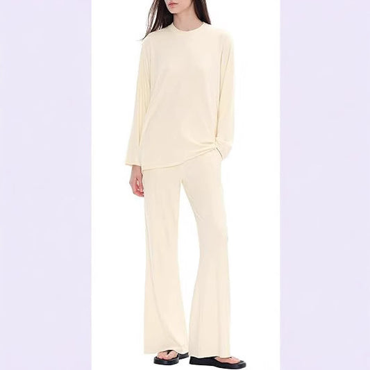 Dame afslapningsdragt med løs pasform og bløde stoffer Stilla