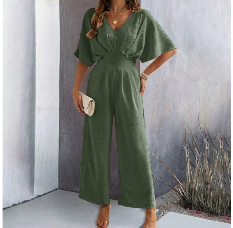 Dame Bredskåret Jumpsuit med elegante Draperinger og V-udskæring Stilla