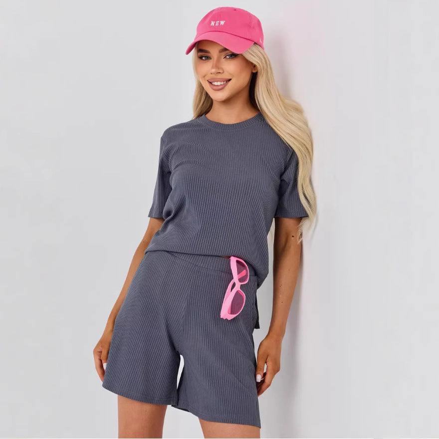 Dame afslappet ribstrik to-delt sæt med shorts og T-shirt Stilla