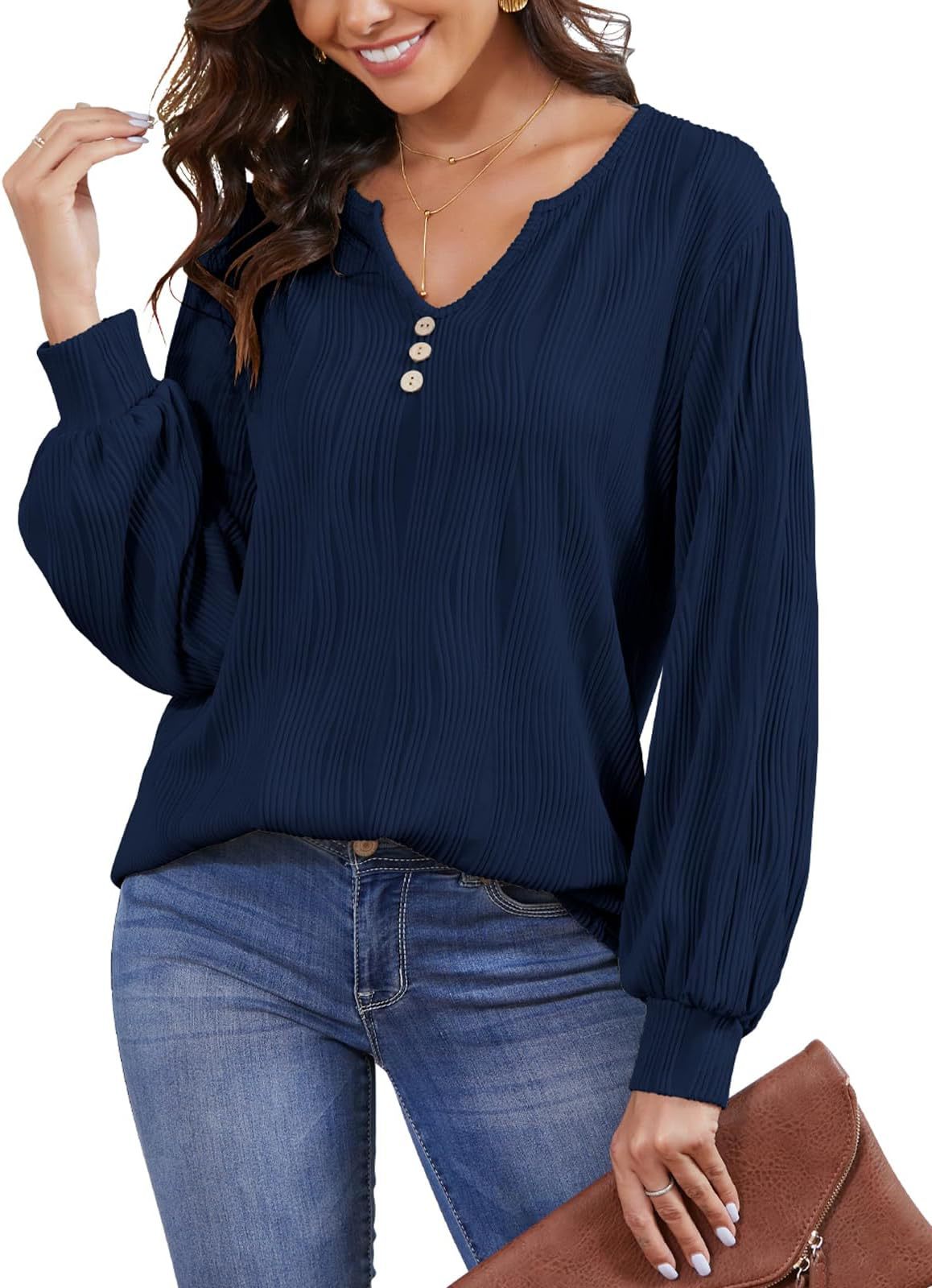 Dame afslappet bluse med struktureret design og knaplukning Stilla