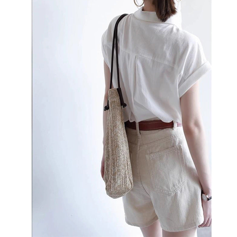 Dame afslappet kortærmet skjorte med klassisk krave og praktiske lommer Stilla