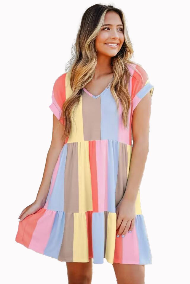 Dame afslappet kortærmet kjole med farverigt stribemønster Stilla