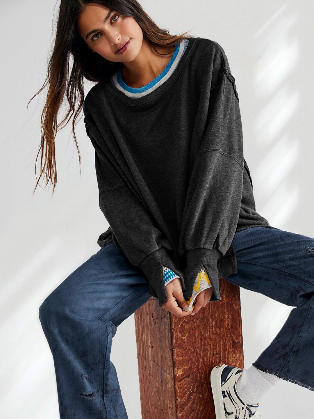 Dame afslappet oversized sweatshirt med vide ærmer og V-udskæring Stilla