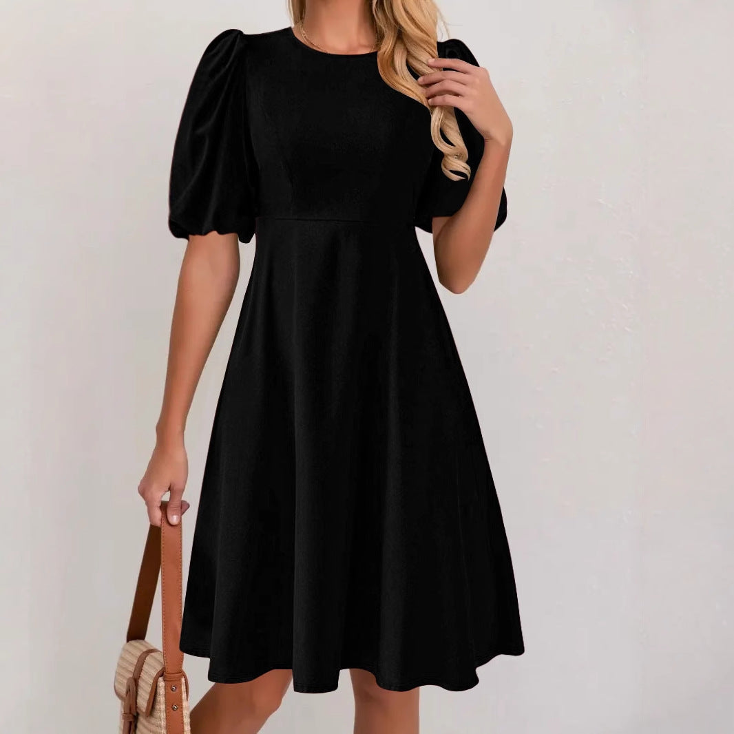 Dame A-linje kjole med puffærmer og rund halsudskæring Stilla