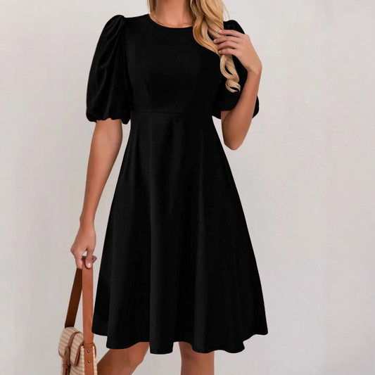 Dame A-linje kjole med puffærmer og rund halsudskæring Stilla