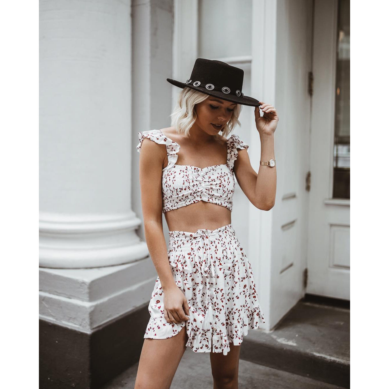 Dame Crop-Top og Mini-Nederdel Sæt med Rynkedetaljer og Blomstertryk Stiila