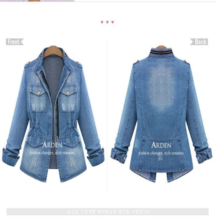 Dame afslappet denimjakke med frynset kant og praktiske lommer Stilla