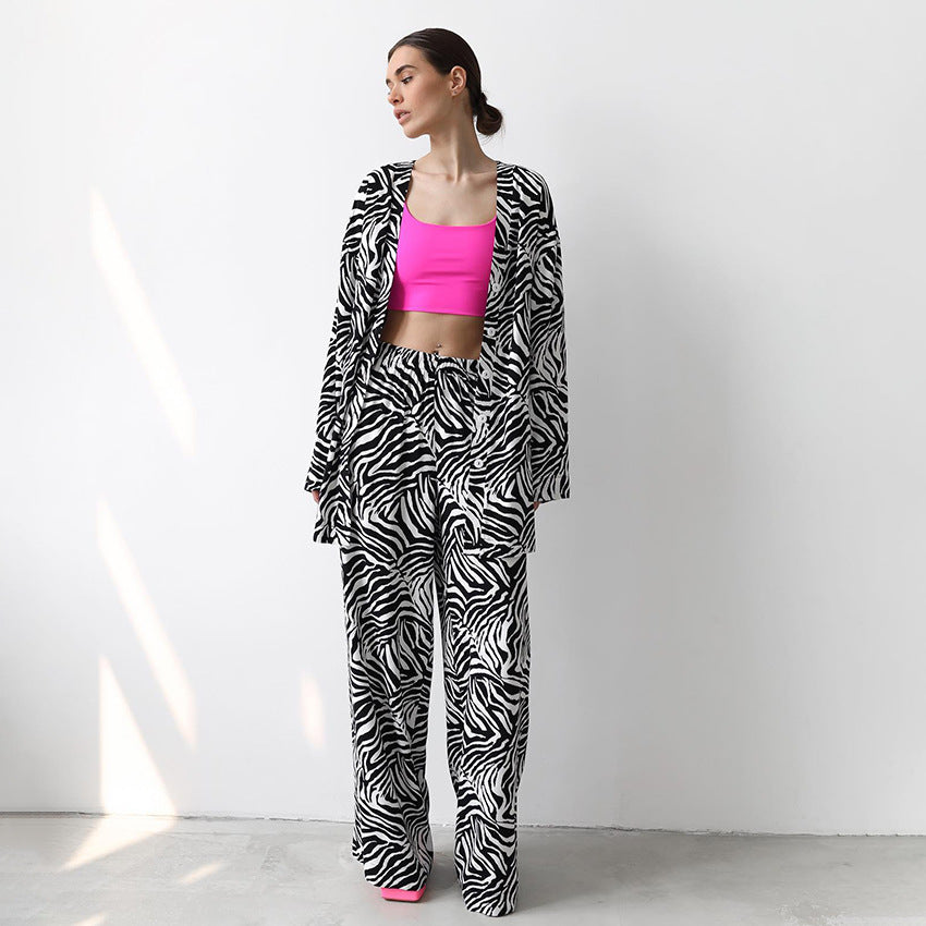 Dame elegant ensemble med zebra-print og talje-knude Stilla