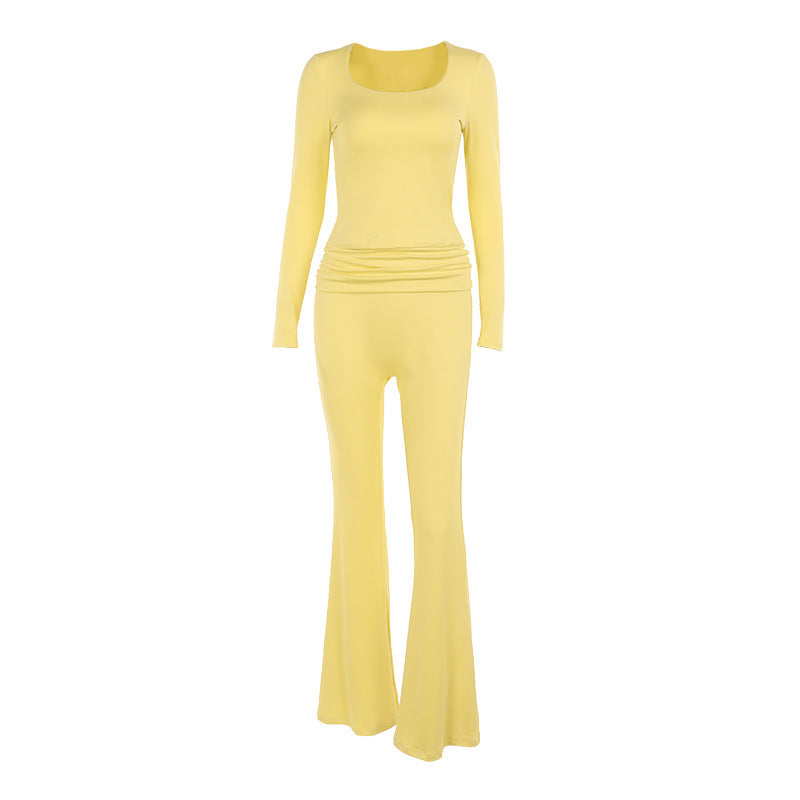 Dame Langærmet Jumpsuit med dyb Rundhalsudskæring og elegante Ruffle-detaljer Stilla