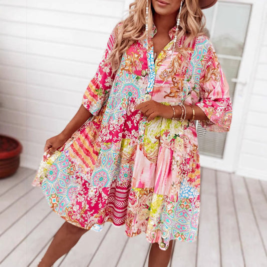 Dame afslappet maxikjole med farverigt patchwork-design og komfortabel pasform Stilla