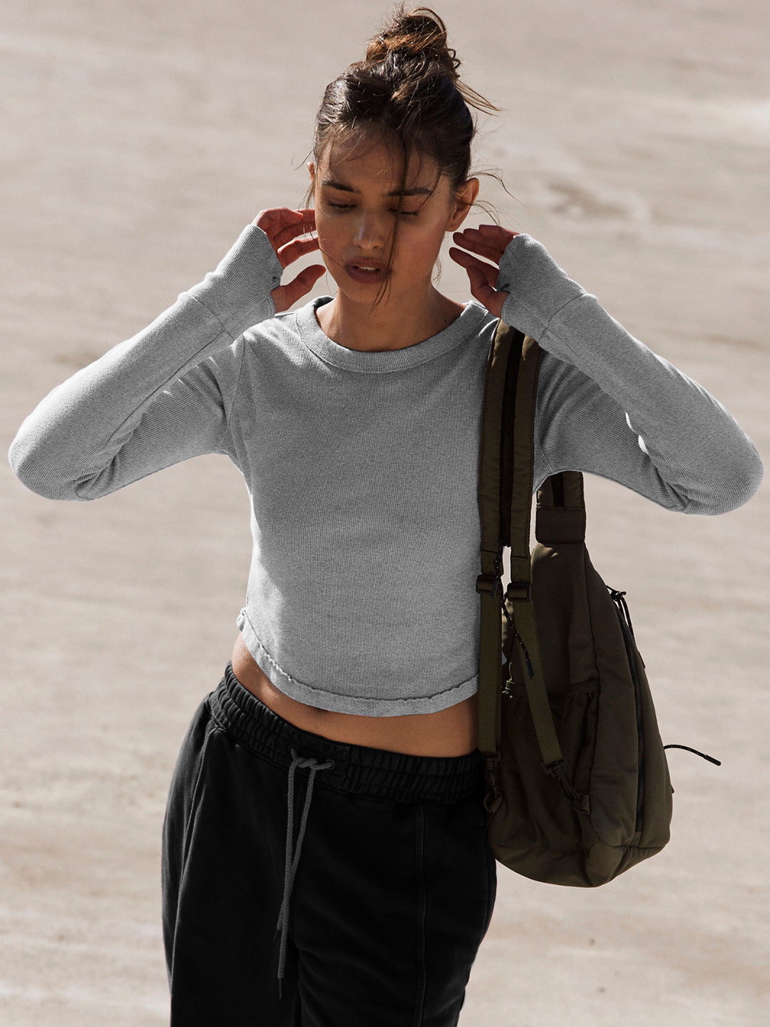 Dame Cropped Langærmet skjorte med høj kvalitet ribstruktur og udvidede ærmeender Stilla