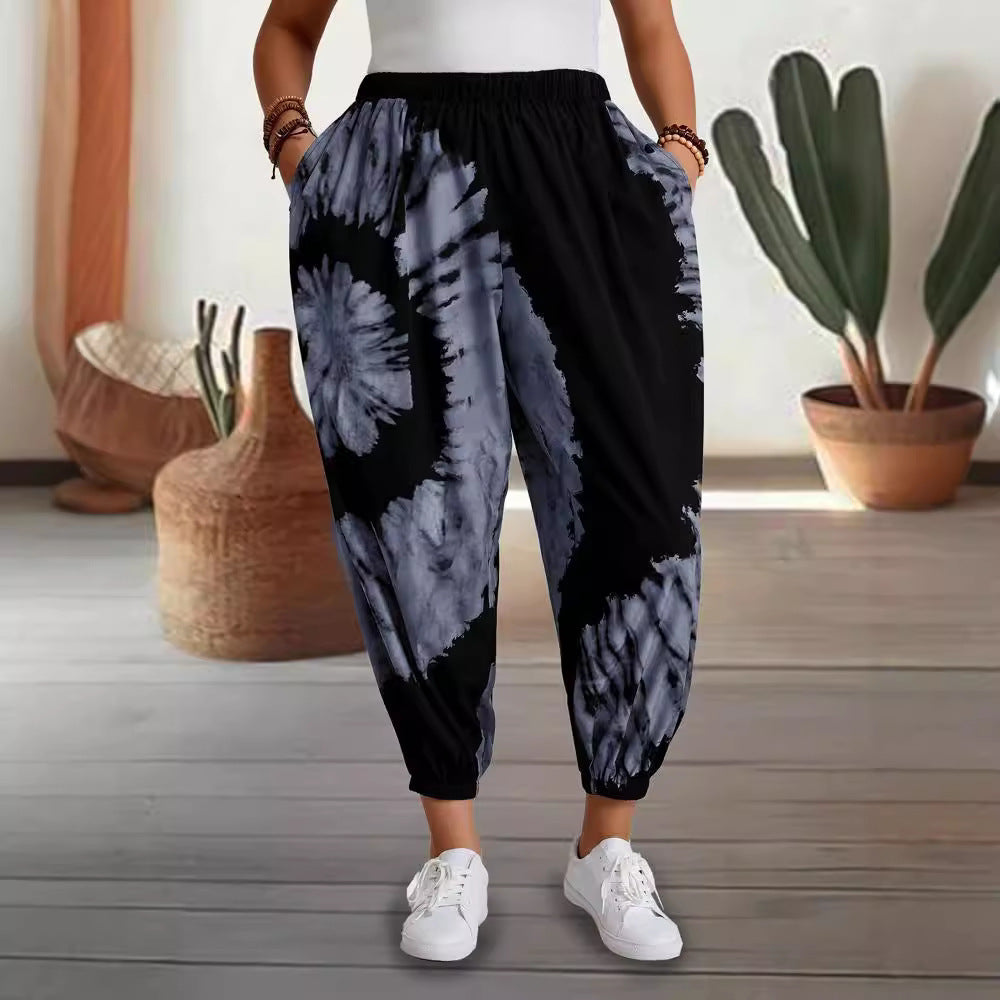 Dame afslappede tapered bukser med elastisk talje og moderne batikdesign Stilla