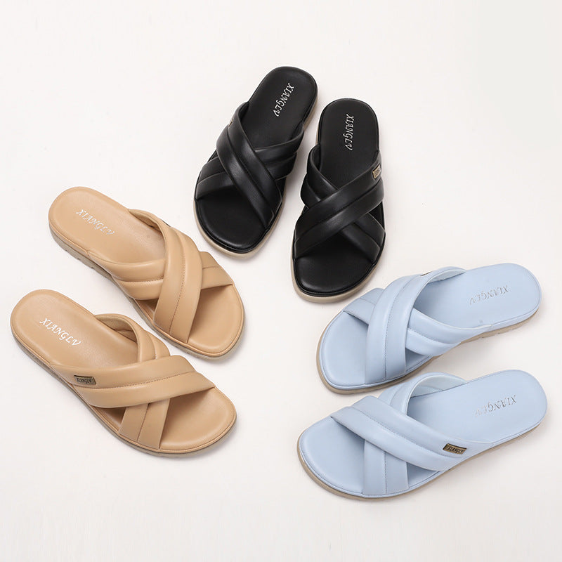 Dame afslappet slides med flettet remdesign Stilla