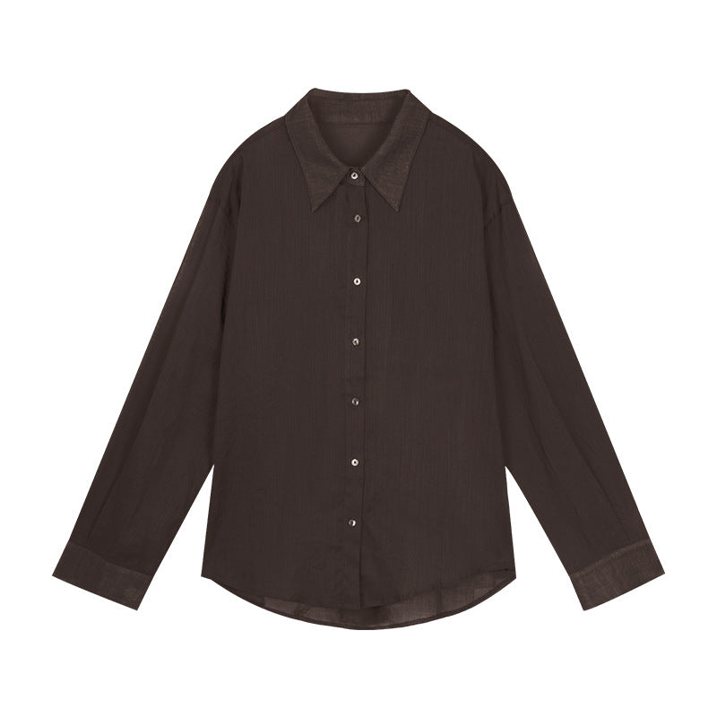 Dame elegant bluse med fin vævstruktur og klassiske knapdetaljer Stilla