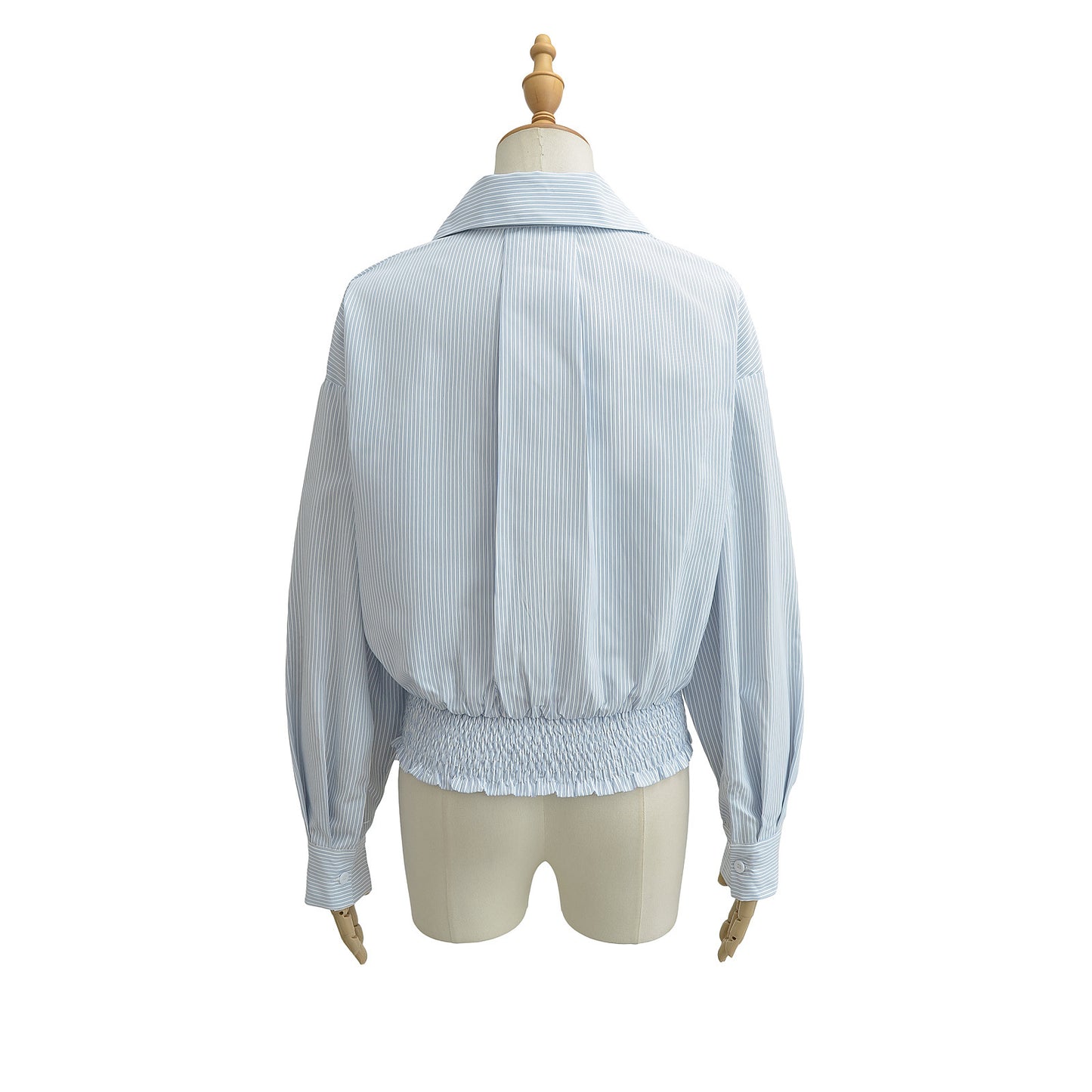 Dame Cropped Skjortejakke med fine vertikale striber og elegante knapdetaljer Stilla