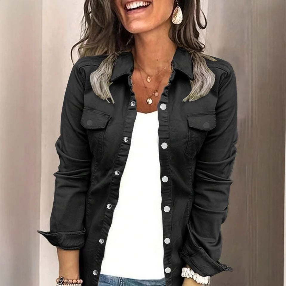 Dame afslappet bomuldsjakke med påsyede lommer og knapdetaljer Stilla