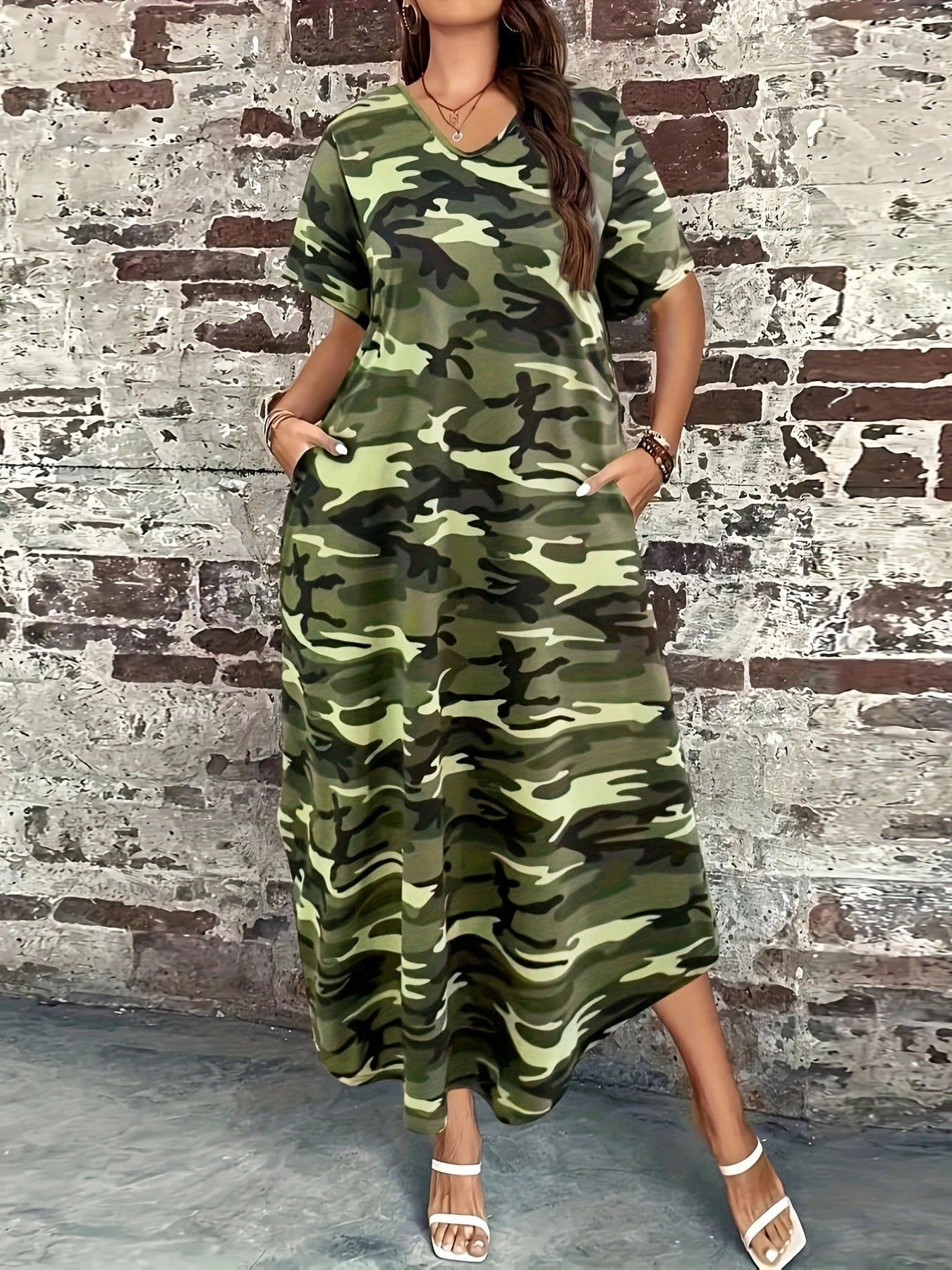 Dame afslappet maxikjole med camouflage-mønster Stilla