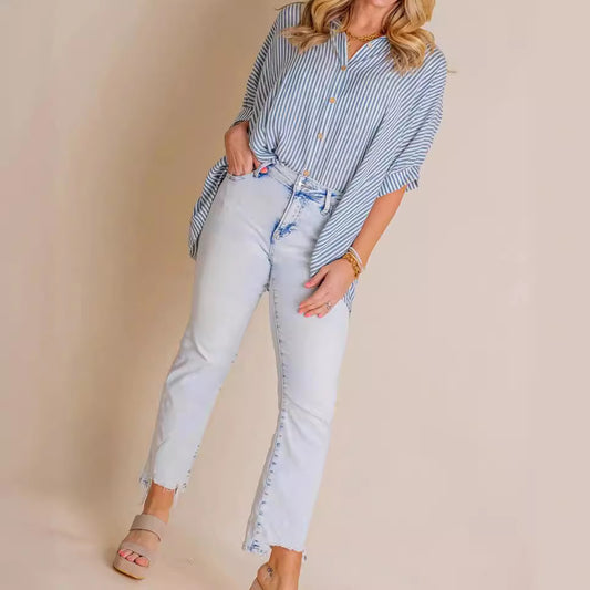 Dame afslappet stribet bluse med knapdetaljer og oversized snit Stilla