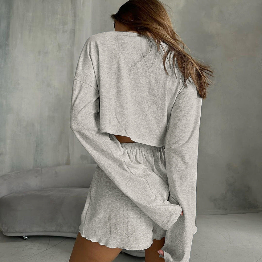 Dame afslappet kortærmet og shorts sæt lavet af åndbart materiale med elastisk linning Stilla