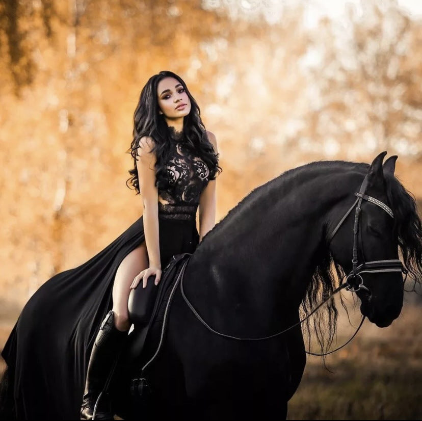 Dame Elegant aftenkjole med spidse accenter og høj split Stilla