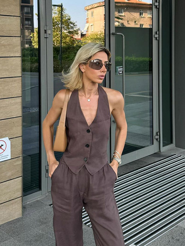 Dame afslappet jumpsuit med elegant snit og praktiske lommer Stilla