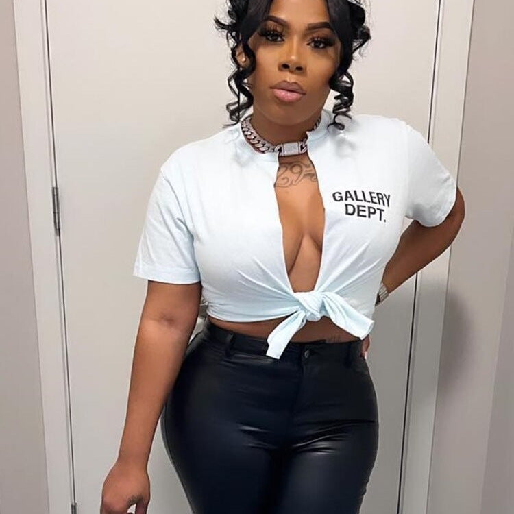 Dame cropped skjorte med kreativt design Stilla