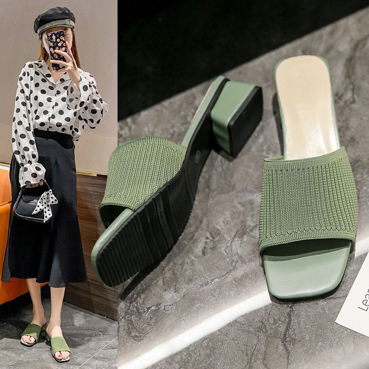 Dame åbne blokhæl-sandaler med elegant rippedesign Stilla