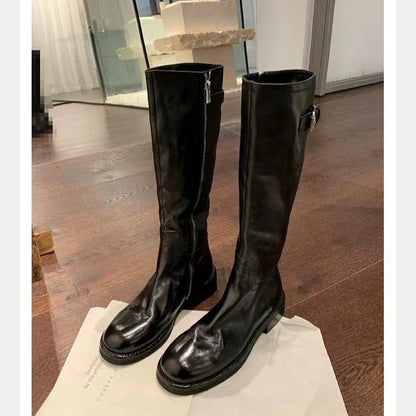 Dame høje læderstøvler med markant søm og elegant snit Stilla