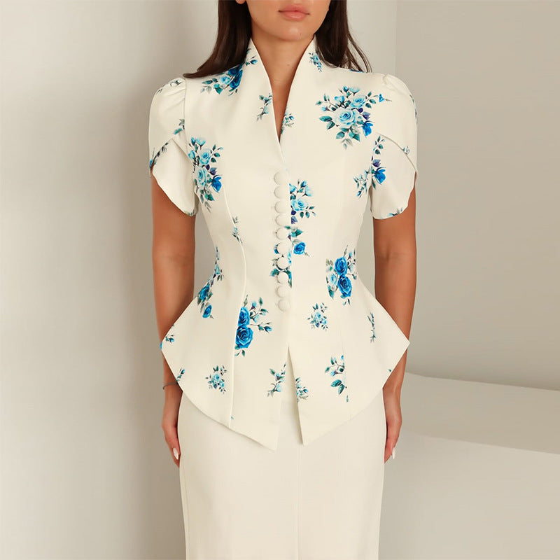 Dame Elegant Bluse med blomsteraccent og figurtilpasset snit Stilla