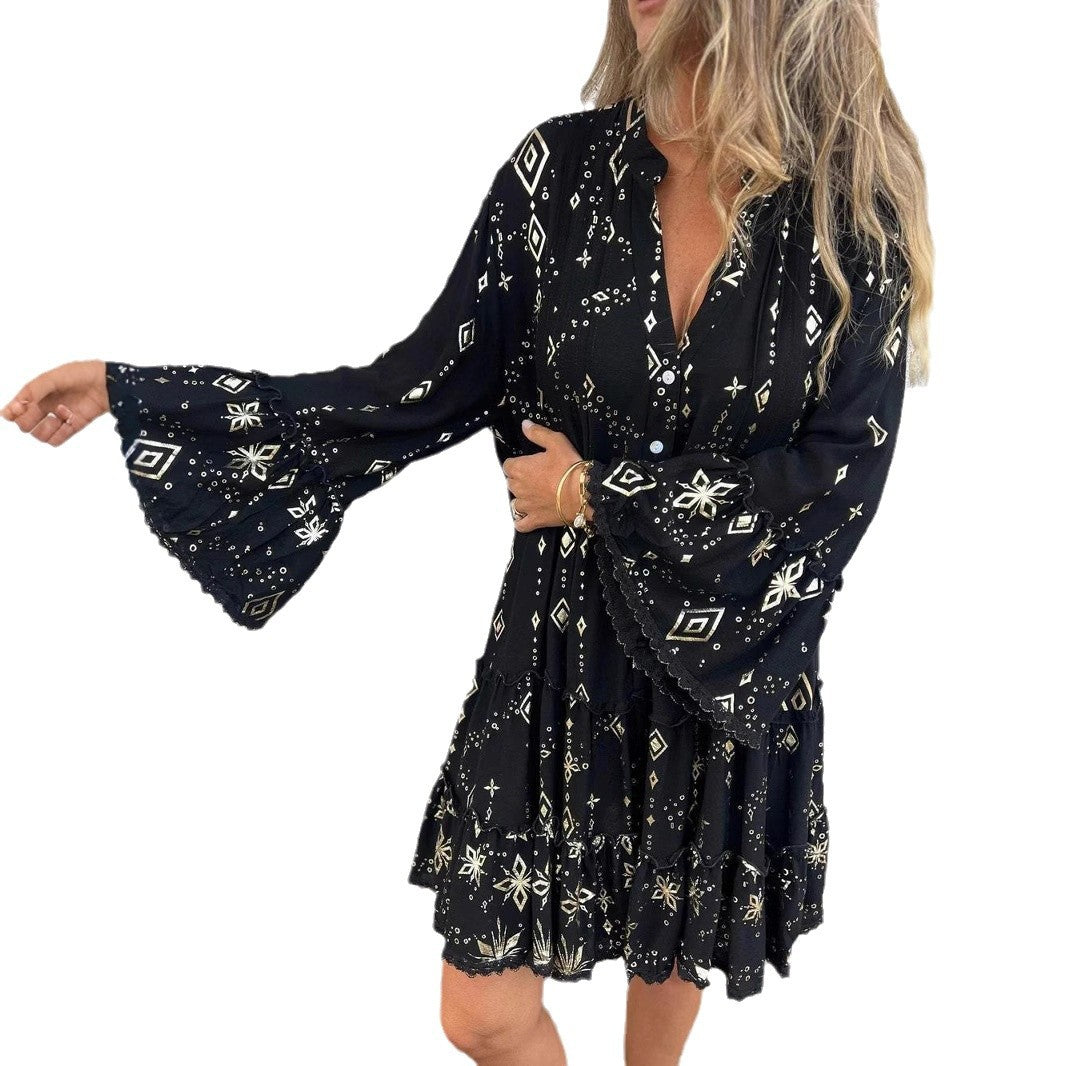 Dame afslappet Boho-kjole med voluminøse ærmer og flæsedetaljer Stilla