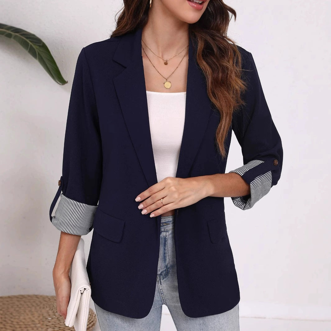 Dame Elegant blazer med afslappet snit og dyb revers Stilla
