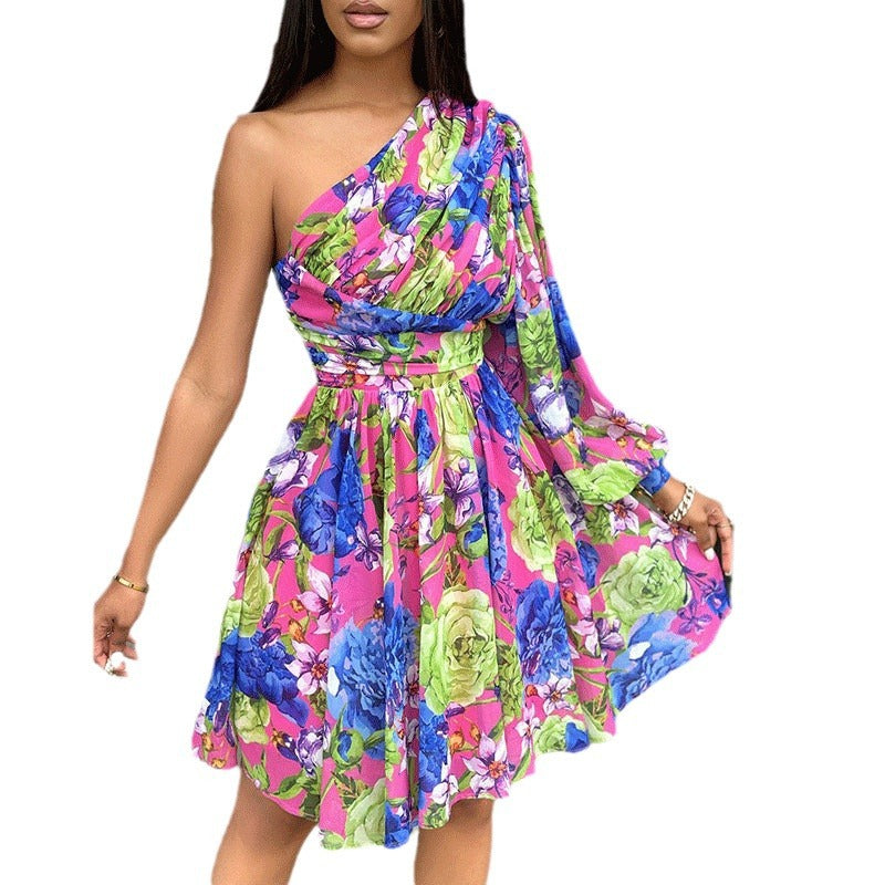 Dame Elegant En-Skulder-Sommerkjole med flydende nederdel og blomsterprint Stilla