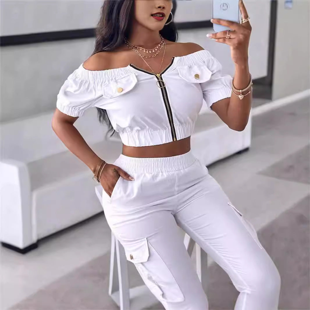 Dame Crop-Top og Cargo-Bukser Sæt med off-shoulder design og praktiske lommer Stilla