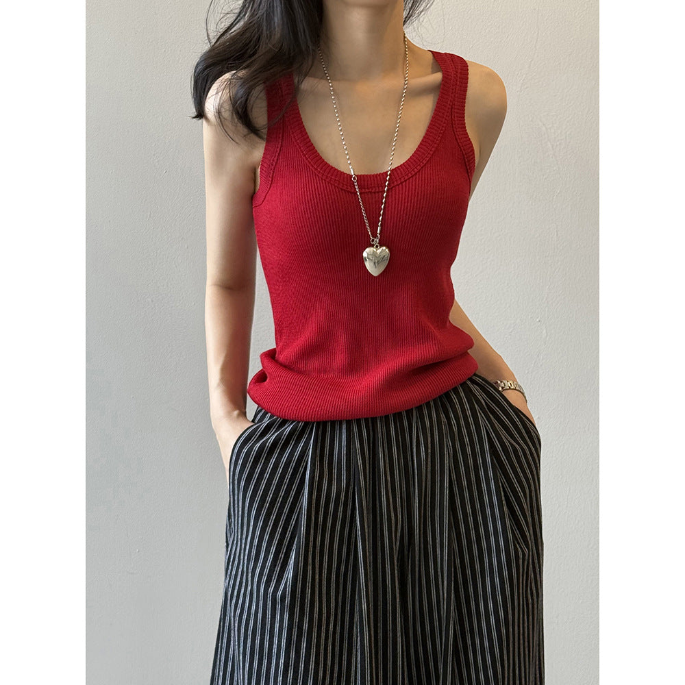 Dame afslappet ribbet t-shirt med brede stropper og komfortabel pasform Stilla