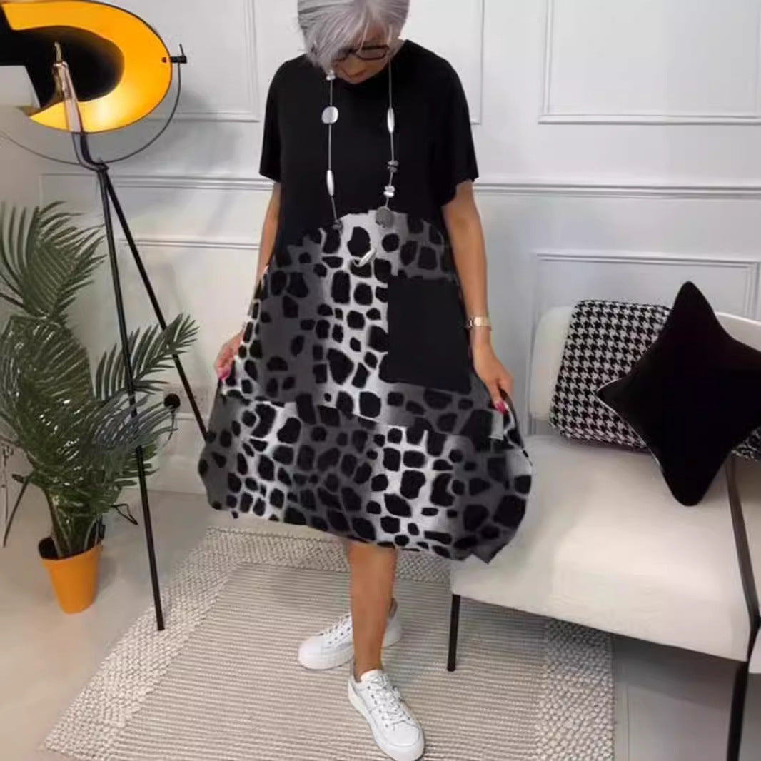 Dame afslappet fritidskjole med stilmønster og praktisk lomme Stilla