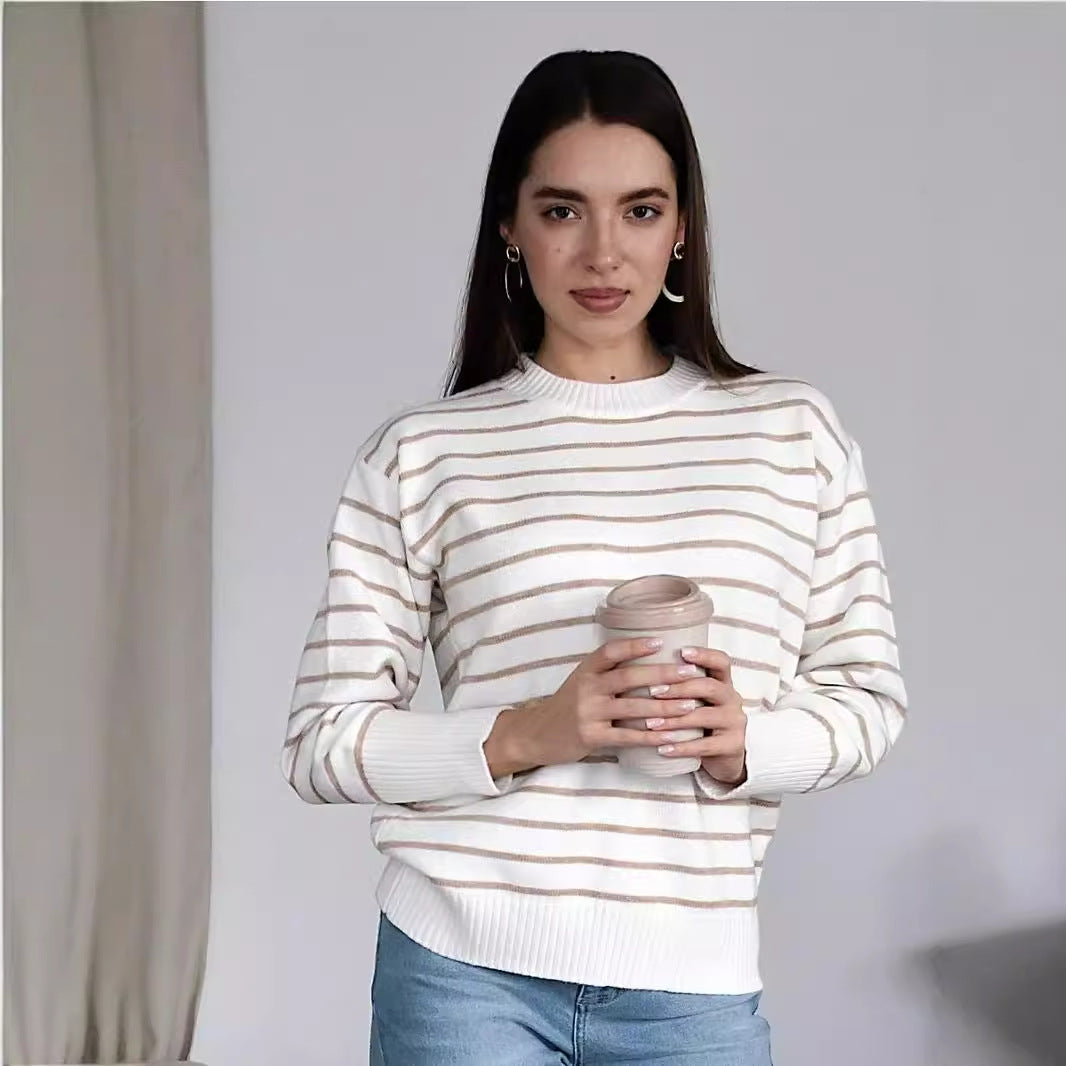 Dame afslappet stribepullover med bred pasform og højhalset rundhalsudskæring Stilla