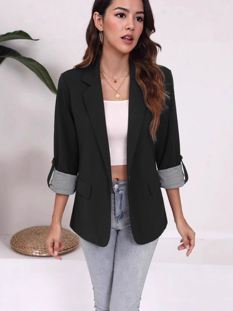 Dame Elegant blazer med afslappet snit og dyb revers Stilla