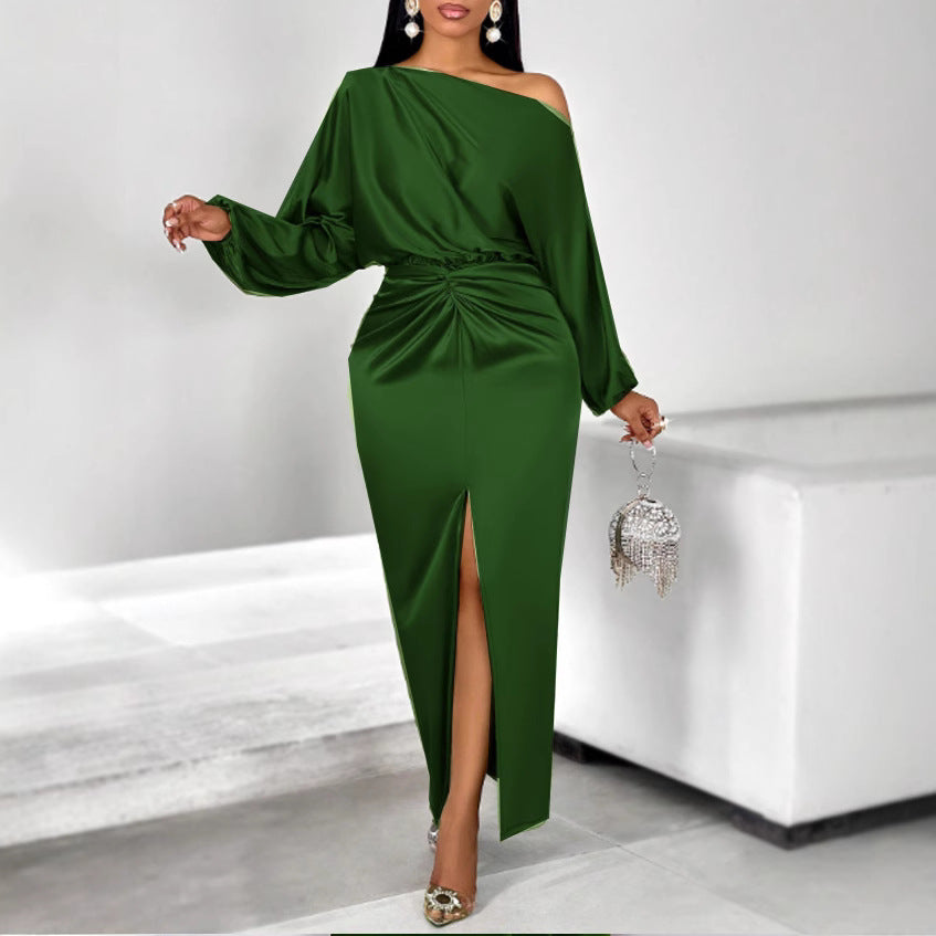 Dame elegant aftenkjole med asymmetrisk udskæring og smart slids Stilla