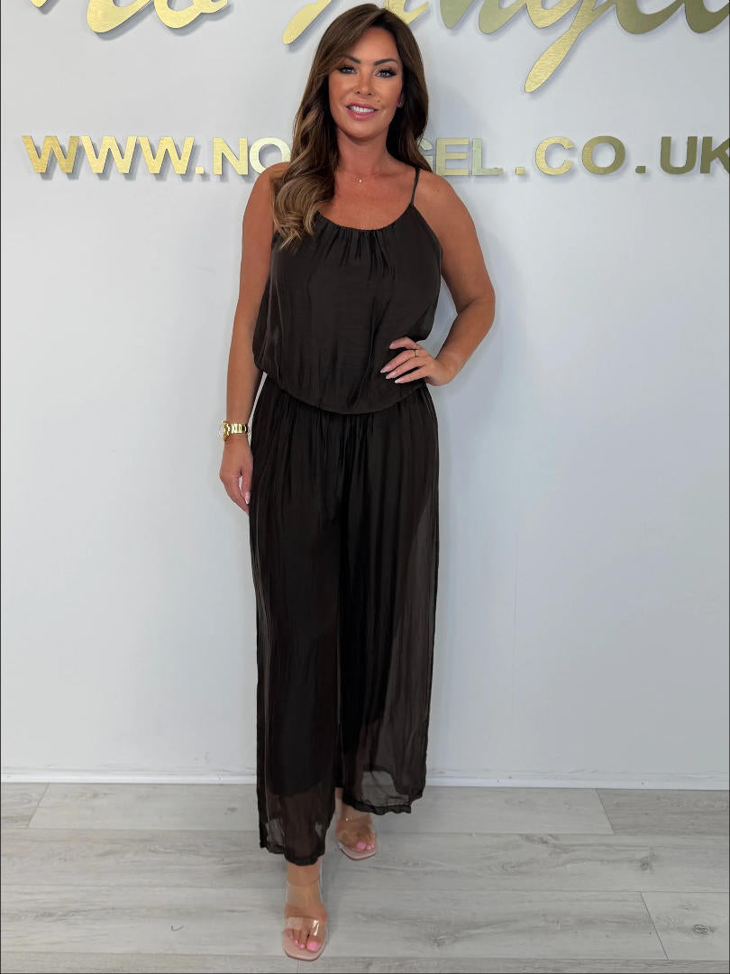 Dame Elegant Jumpsuit med flydende stof og løs pasform Stilla
