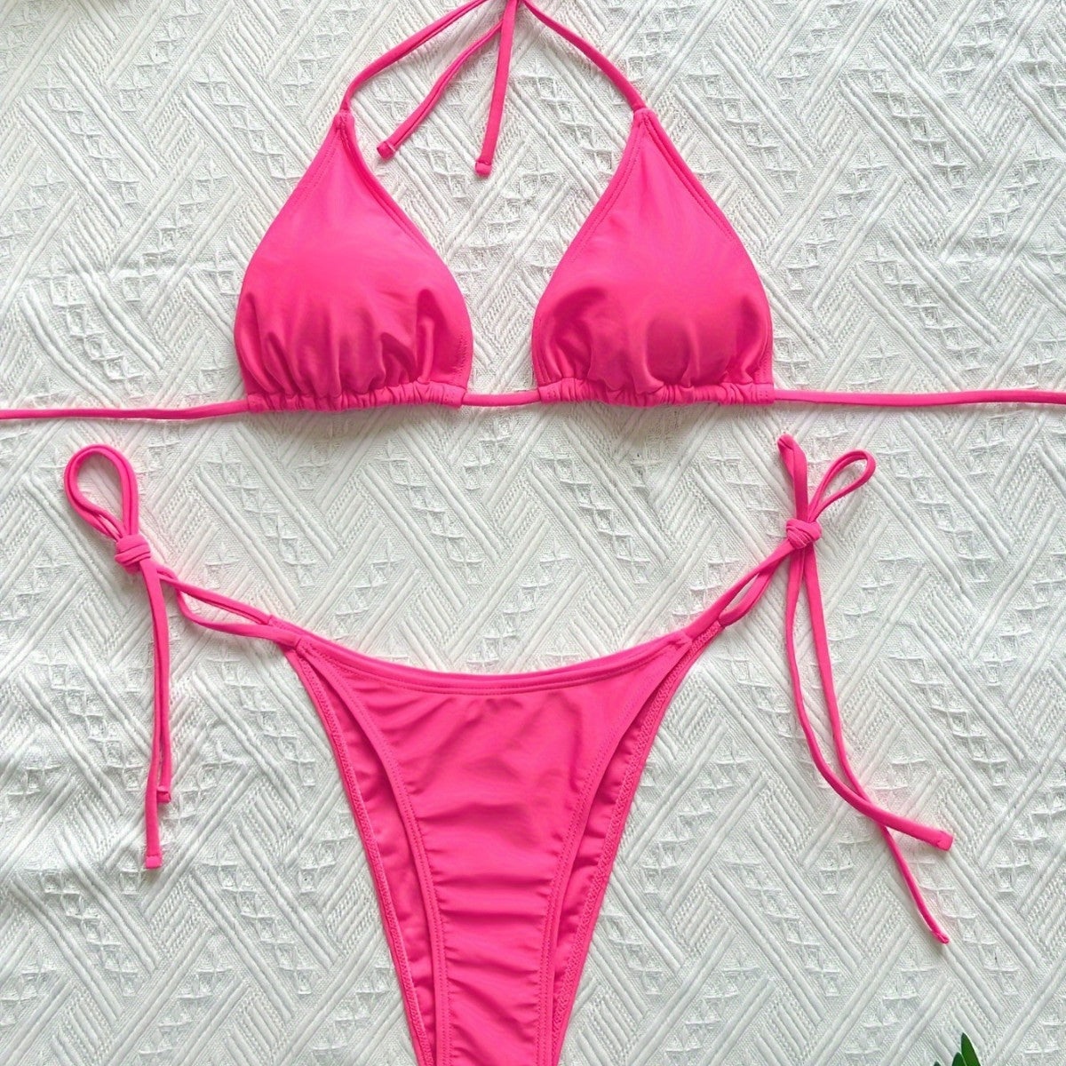 Dame Cropped T-Shirt og Bikini-sæt med moderigtigt knudedetalje Stilla