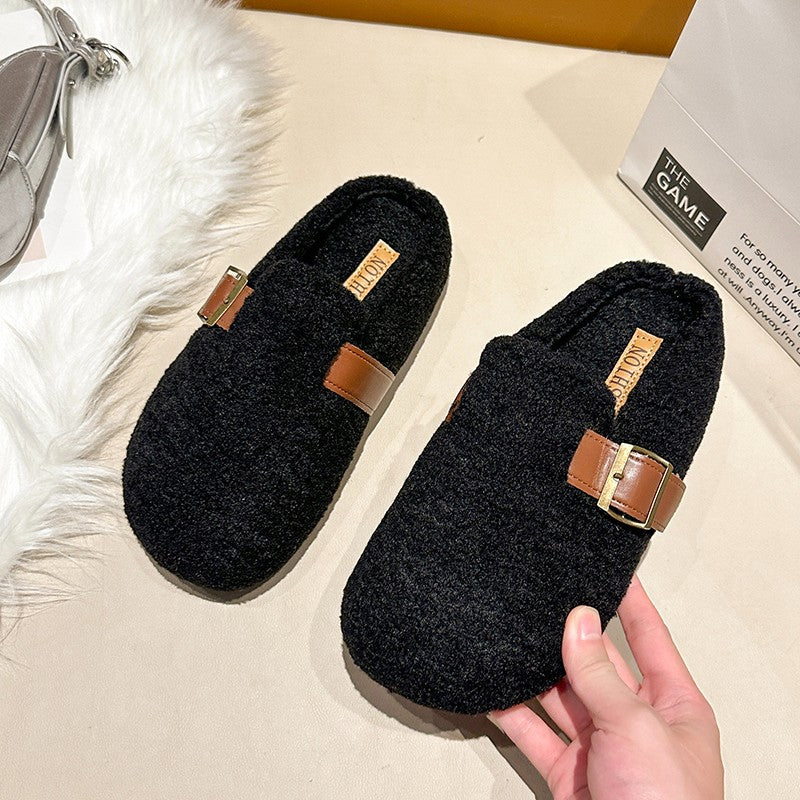 Femme Komfortable Fleece-forede Slide Hjemmesko med Spænde-detajle Stilla