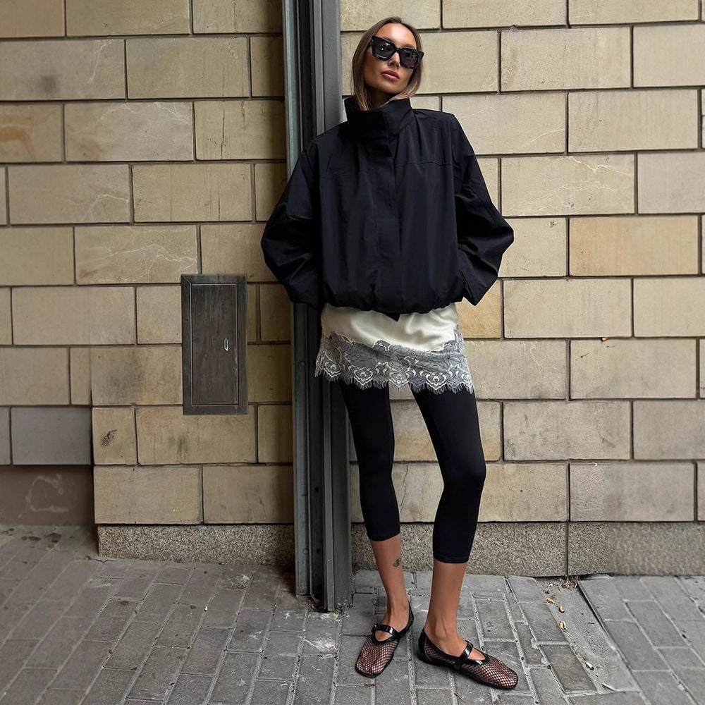 Dame afslappet oversized jakke med høj krave og justerbar lukning Stilla