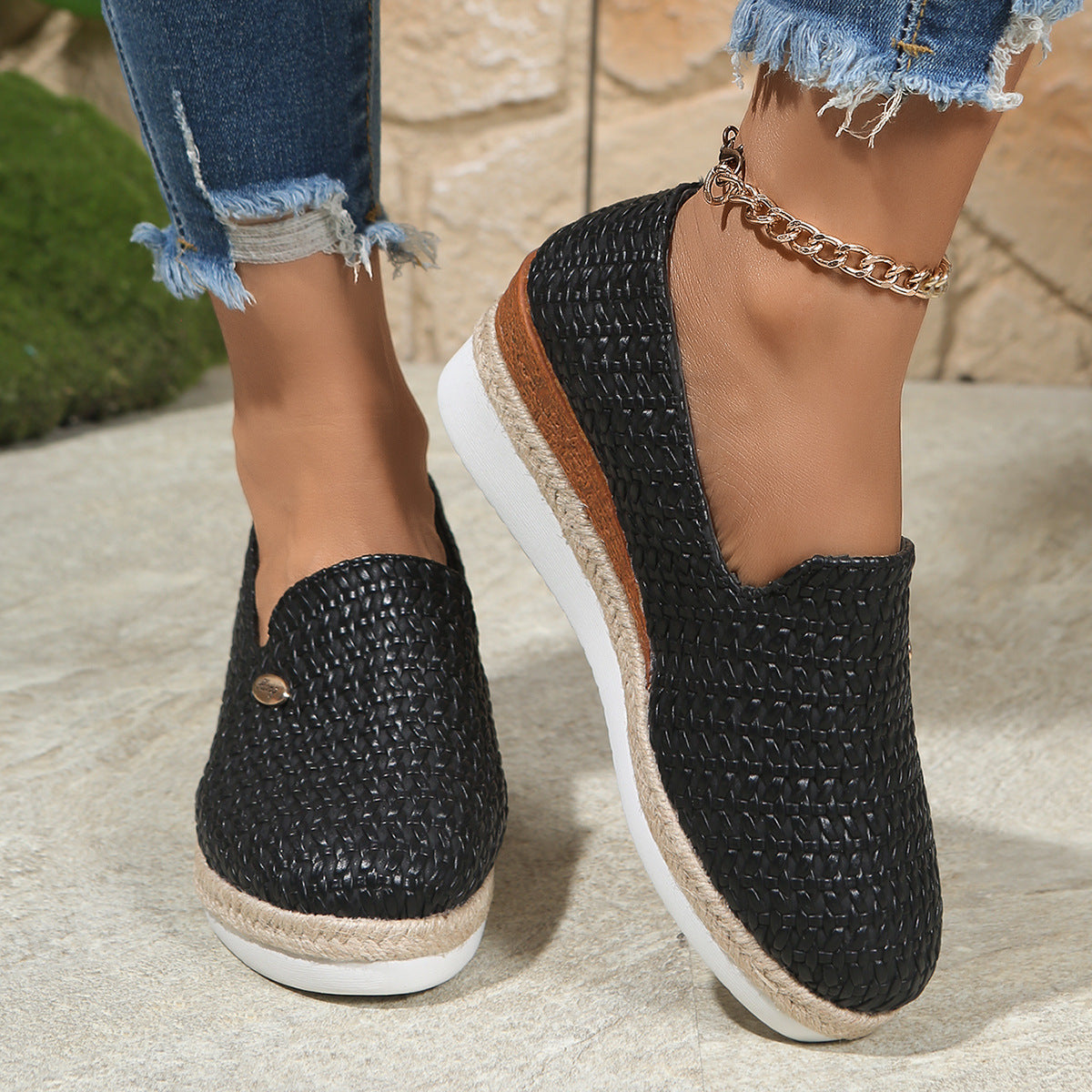 Dame afslappede slippers med platform og struktureret overflade Stilla