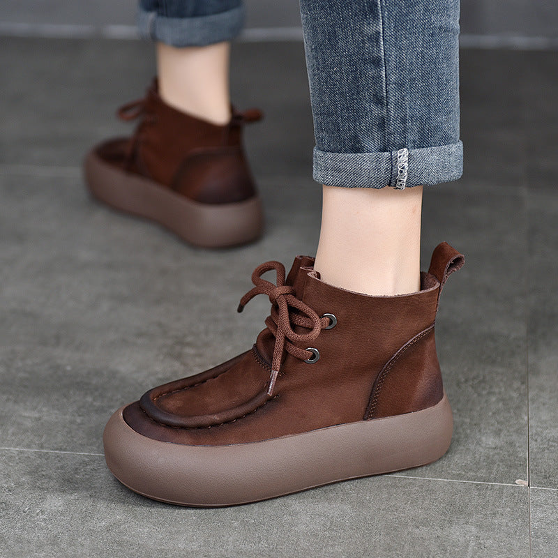 Dame afslappet sneaker-støvler i blødt ruskind med skridsikker sål Stilla